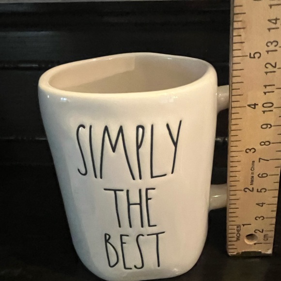 Rae Dunn Simply The Best Mug - Picture 8 of 8